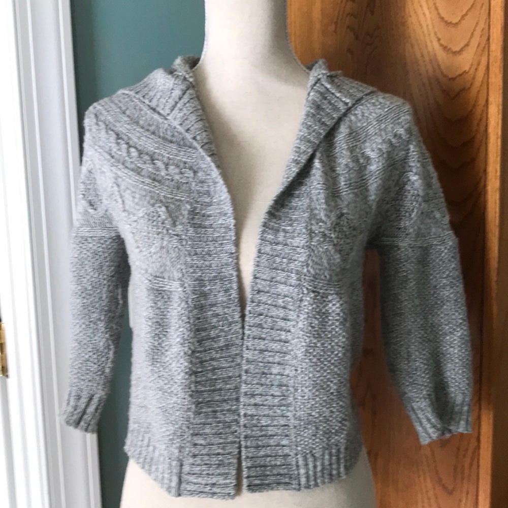 Cropped sweater